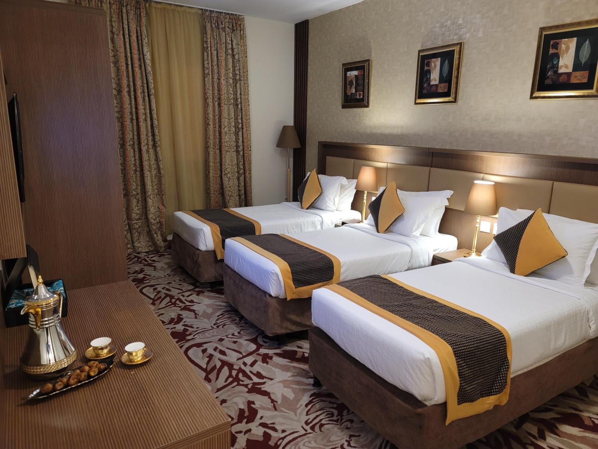 Qasr Al Ansar Golden Tulip Hotel Medina Exteriör bild