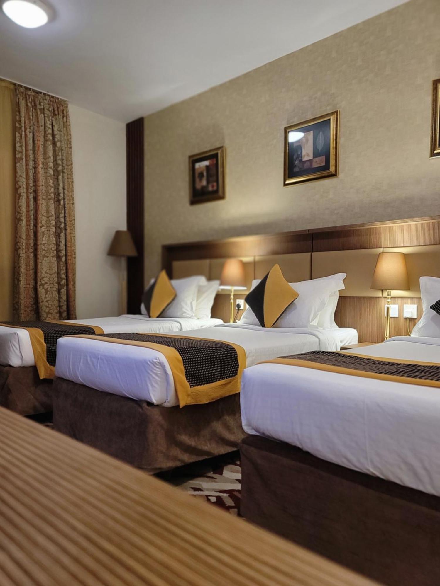 Qasr Al Ansar Golden Tulip Hotel Medina Exteriör bild