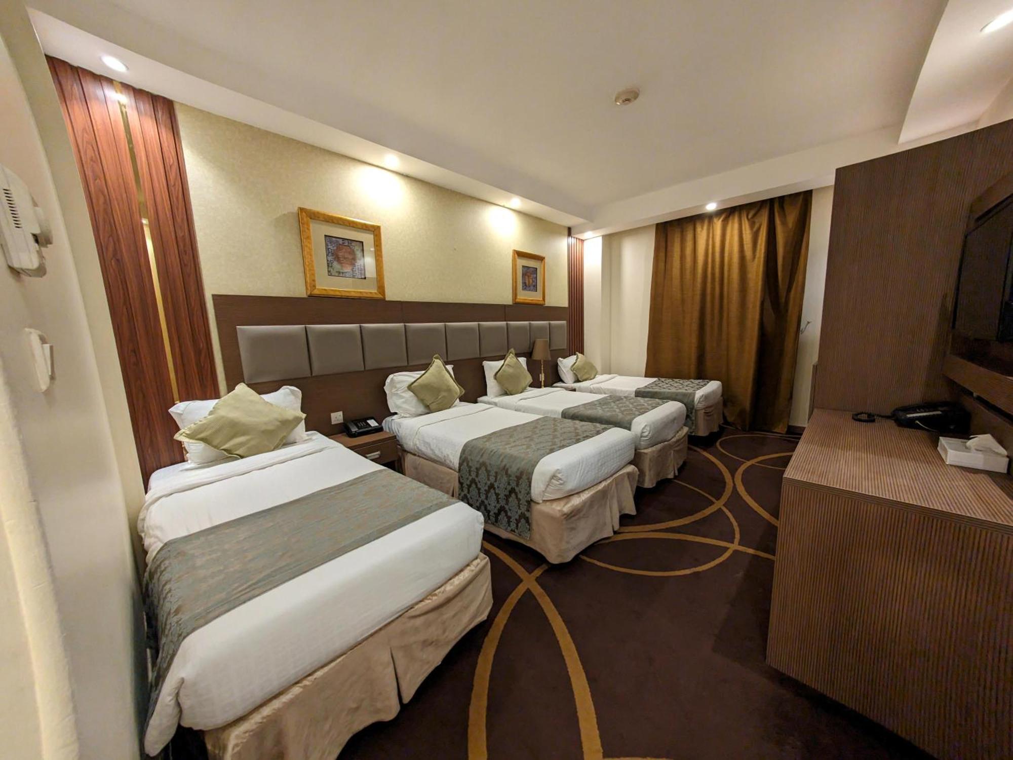 Qasr Al Ansar Golden Tulip Hotel Medina Exteriör bild